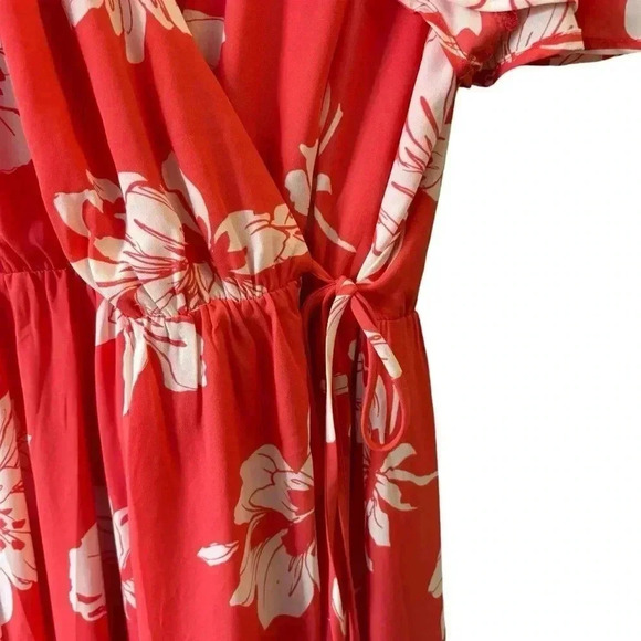 Mi Ami Coral Floral Wrap Dress Women Size Medium Francesca's - Picture 6 of 10